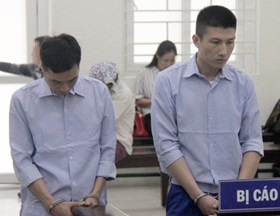 Hà Nội: Nhận hối lộ, hai cựu cán bộ Công an huyện Thanh Trì "chia nhau" hơn 14 năm tù